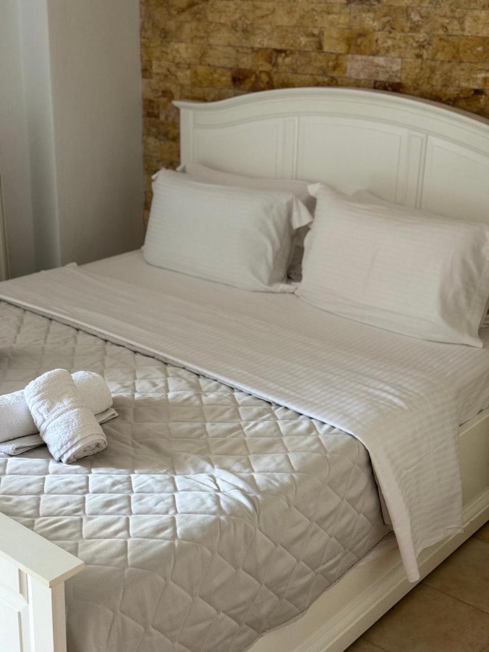 Amaryllis House Apartman Platamónasz Kültér fotó